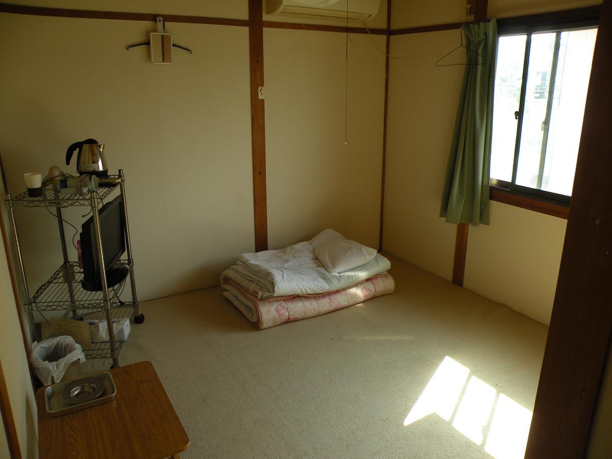 Business Hotel Minshuku Minato Tokushima Exterior foto